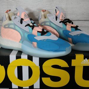 ADIDAS Basketball Aeroblue ZoneBoost Size 11.5